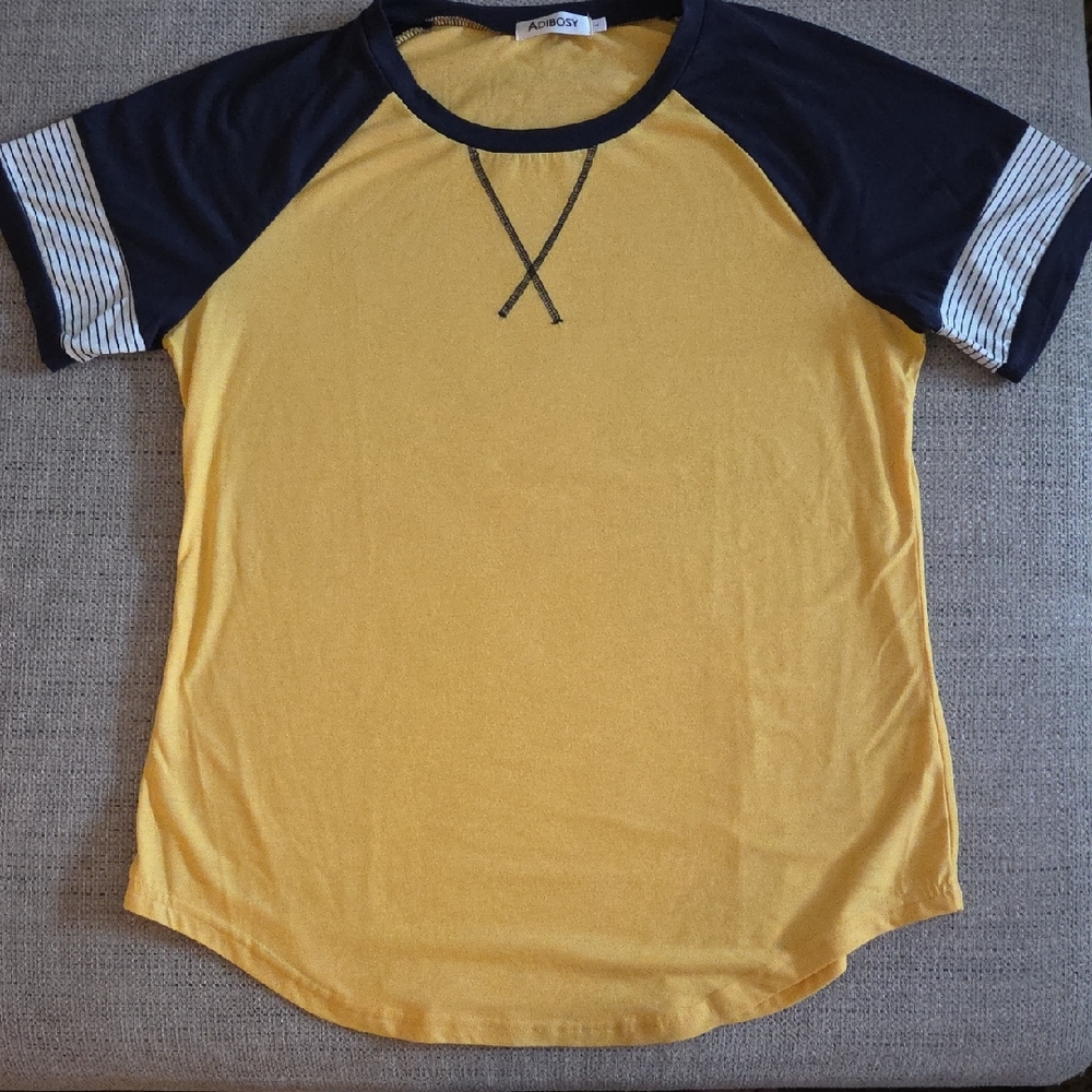 Yellow and Blue Raglan T-Shirt Lg